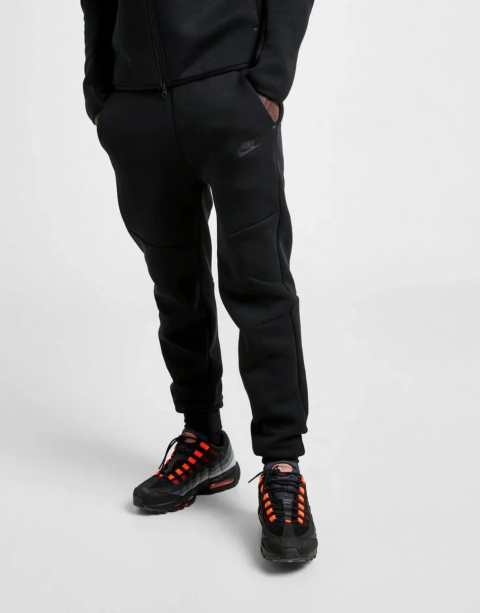 Pantalones deportivos Nike Tech Fleece para hombre