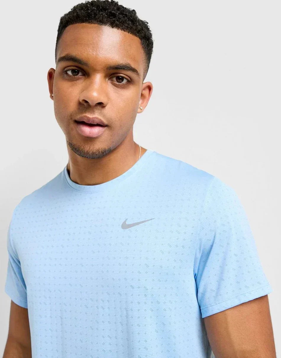 Camiseta Nike Miler Breathe