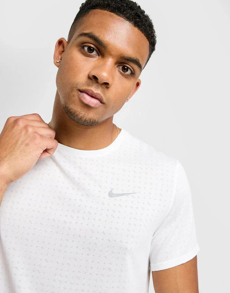 Camiseta Nike Miler Breathe