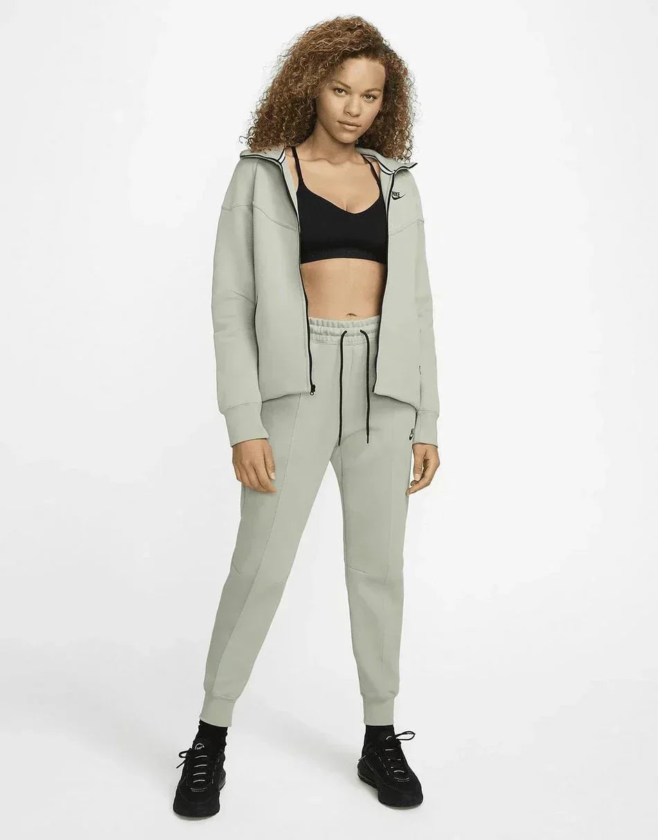 Pantalones deportivos Nike Tech Fleece